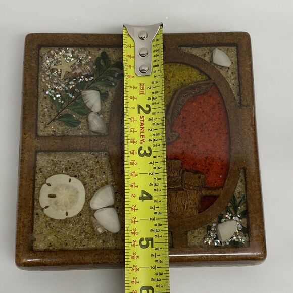 Lucite Acrylic Retro Mid Century Seagull Trivet Square 5 1/4" Seashells Sand Vtg - Picture 9 of 11
